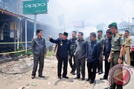 Bupati Tinjau Lokasi Kebakaran Pasar Inpres  