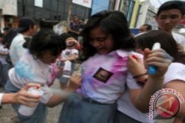  Isi Momentum Kelulusan dengan Hal Bermanfaat