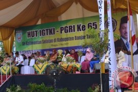 Banjar Tuan Rumah HUT IGTKI/PGRI Kalsel