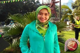  Laudya Cynthia Bella rutin konsumsi jus buah