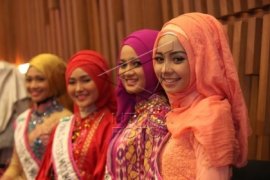 Jelang Puteri Muslimah Indonesia 2015