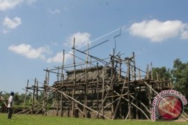 Pugar Candi Kekurangan Batu