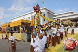 Lomba Busana Adat Meraihkan Erau Kutai 2015