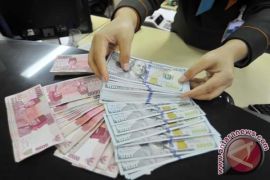 Kurs Rupiah Bergerak Naik 13 Poin