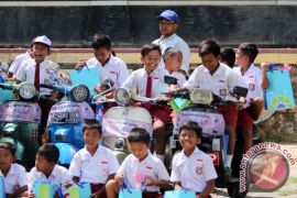 Komunitas Vespagraphy buka kelas eksplorasi di Karimunjawa