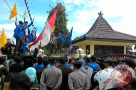 Demo Aktivis PMII Sumenep