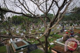 Depok membuka permakaman baru di lahan seluas delapan hektare