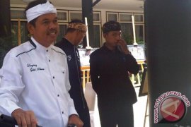Bupati Purwakarta Desak RSUD Batasi Penunggu Pasien