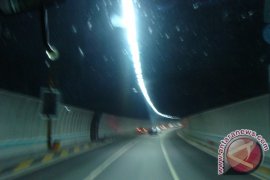 Membangun Jalan Tanpa Harus Meruntuhkan Bukit