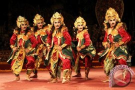 Parade Gong Kebyar Duta Seni Badung-Klungkung