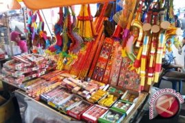 Warga diimbau tidak main petasan selama Ramadhan