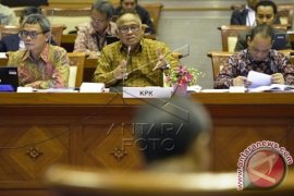 Anti-Graft Agency's Chief Disagree With Law Revision