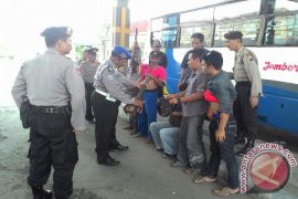  150 Orang Terjaring Razia Preman di Jember