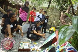 Belajar Bersama Maestro Page 1 Small