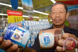 Edukasi tentang pembatasan makanan manis baiknya dimulai dari keluarga