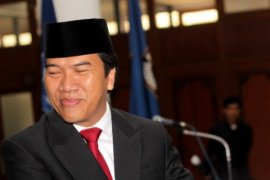 Undip Gratiskan Pendidikan Doktor bagi Dosennya