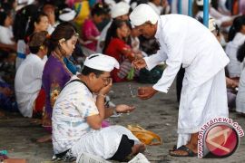  Hindu melarang hubungan sesama jenis