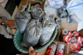 Satpol PP: Pedagang Jangan Jual Petasan