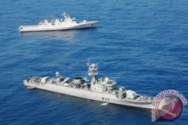 KRI SIM-376 Latihan "Boardex" Bersama Kapal Bangladesh