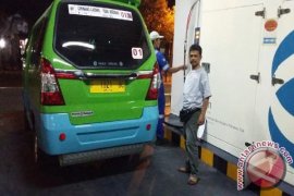 Angkot Pengguna BBG Terus Bertambah