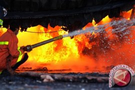 Gedung Kejaksaan Negeri Manggarai Hangus Terbakar