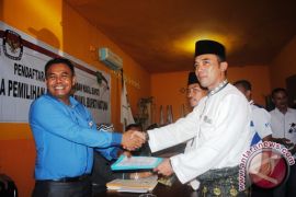 Lima Pasang Calon Daftar ke KPU Natuna