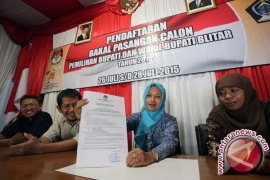 Dari 268 Daerah, 810 Pasangan Telah Mendaftar Ke KPU