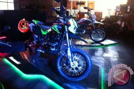 Kawasaki D-Tracker ditargetkan terjual 1.000 unit per bulan