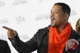 Will Smith Menjawab Rumor Perceraiannya di Facebook.