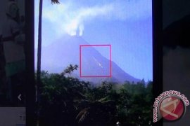 Gunung Merapi kembali meletus freatik