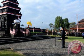 Pastika Ziarahi "TMP" Jelang Hut Provinsi