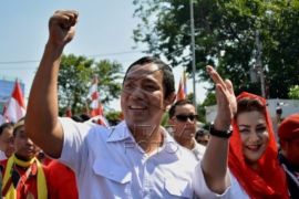 Golkar Kecamatan Di Semarang Membelot Dukung Hendi-Ita