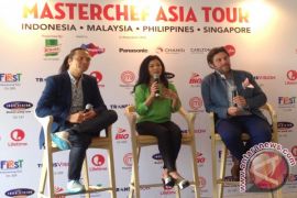 "Giant-Puzzle" UKP Ajarkan Siswa SD Cintai SDA