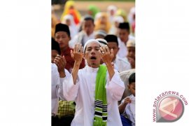 Sholat minta hujan Page 2 Small