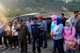 DPRD Barut Tinjau Lokasi Tambang Dugaan Pencemaran 