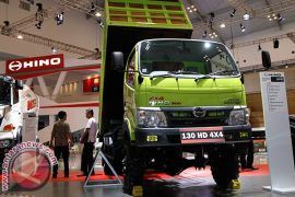 Hino pertahankan posisinya sebagai market leader