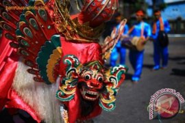 Barong Banyuwangi Meriahkan Festival Tepi Sungai Frankfurt