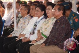 Jokowi Minta Masyarakat Gianyar Manfaatkan Kartu Sakti