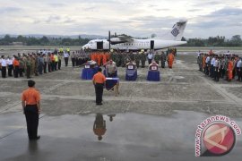 Seluruh Jenazah Korban Trigana Tiba di Jayapura Page 1 Small