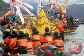 Ritual Larung Sembonyo di Trenggalek
