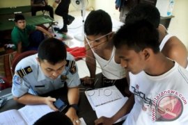 Petugas Masih Cari Imigran Bangladesh Yang Kabur