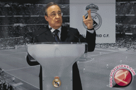 Florentino Perez Tuding Manchester United Naif