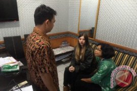 Polisi Amankan Pria Diduga Sekap Wanita Prancis 