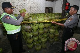 Pengrebekan Oplosan Elpiji Kediri