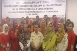 LP3TKI Kendari Latih Kewirausahaan Kepada Mantan TKI