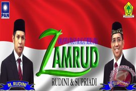 Tim Pemenangan Pasangan Zamrud Tingkatkan Galang Dukungan