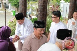 Warga Hadiri "Open House" Wali Kota