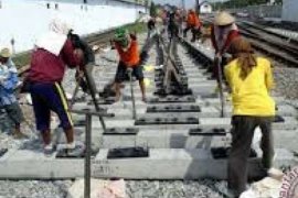 Rel Kereta Api Sumatera Dimulai Di Dumai