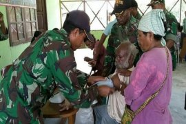 Kodim BVD gelar pengobatan massal