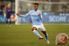Sterling bawa City puncaki Grup F dan lolos ke 16 Besar Liga Champions